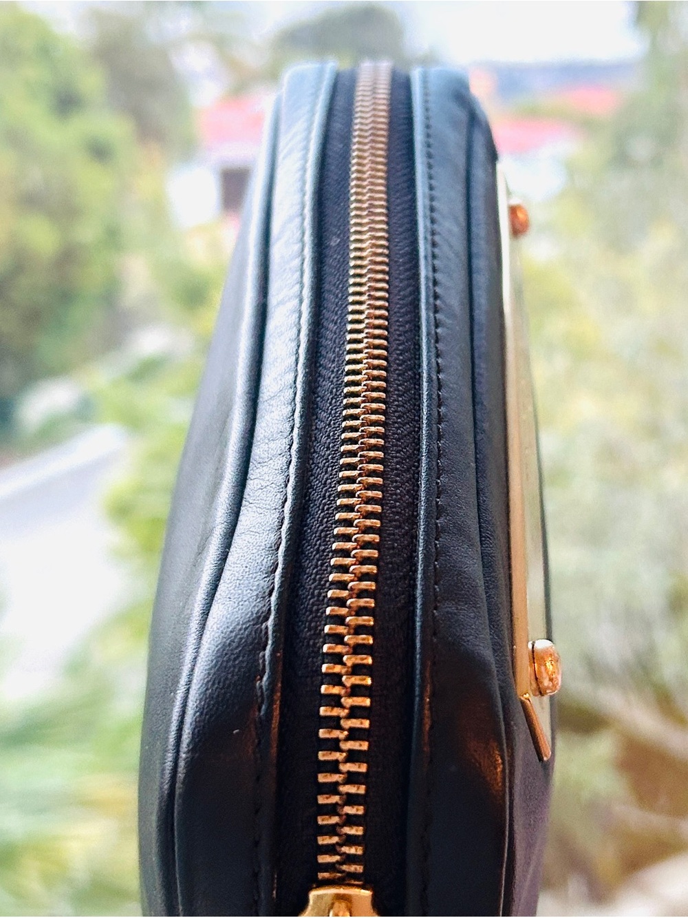 Marc by Marc Jacobs Goodbye Columbus Miru black leather Crossbody bag EUC - Picture 12 of 13